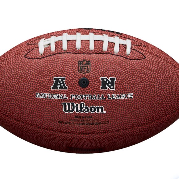 NWOT Wilson NFL Composite Leather Pee Wee Football - Picture 2 of 3